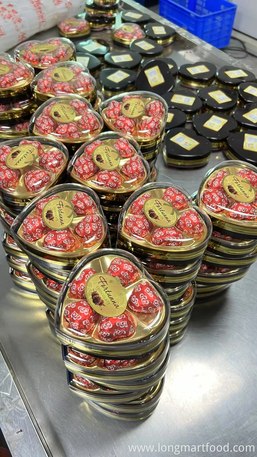 Crunchy Wafer Ball Milk Chocolate with Peanut/Crispy Rice/Cookie Packed in Heart Box